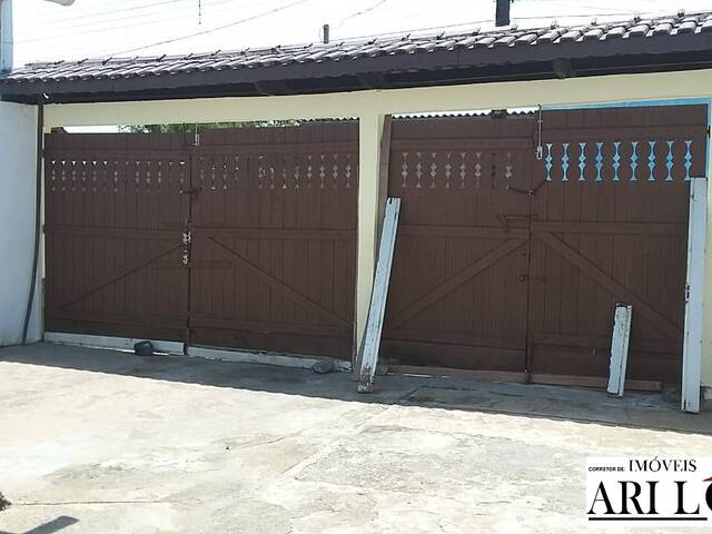 #566 - Casa para Venda em Mongaguá - SP