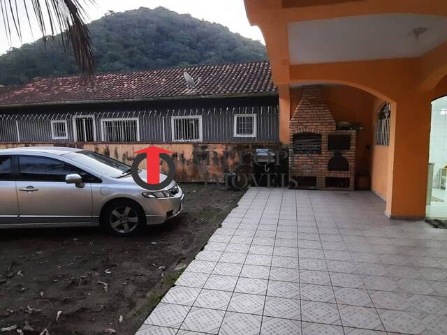 #690 - Casa para Venda em Mongaguá - SP - 2