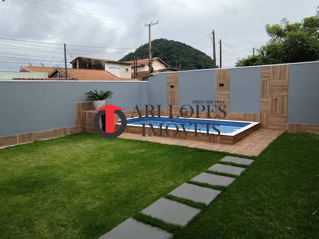 #0782 - Casa para Venda em Mongaguá - SP - 1