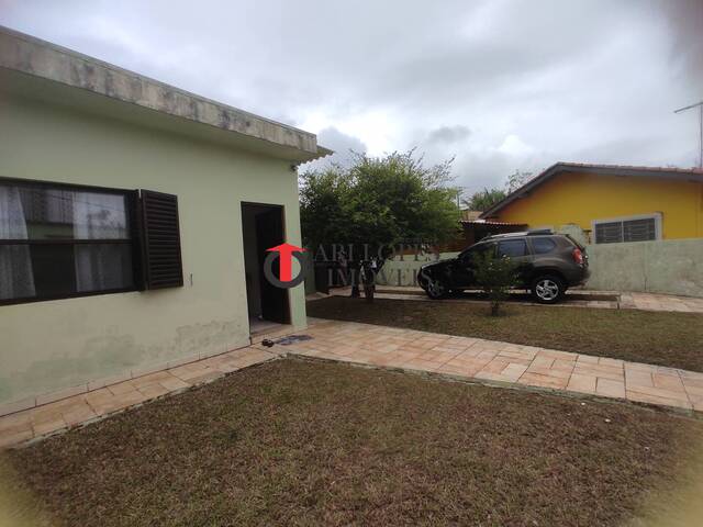 #911 - Casa para Venda em Mongaguá - SP - 2