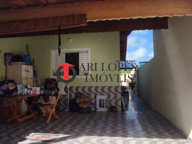 #909 - Casa para Venda em Mongaguá - SP - 2