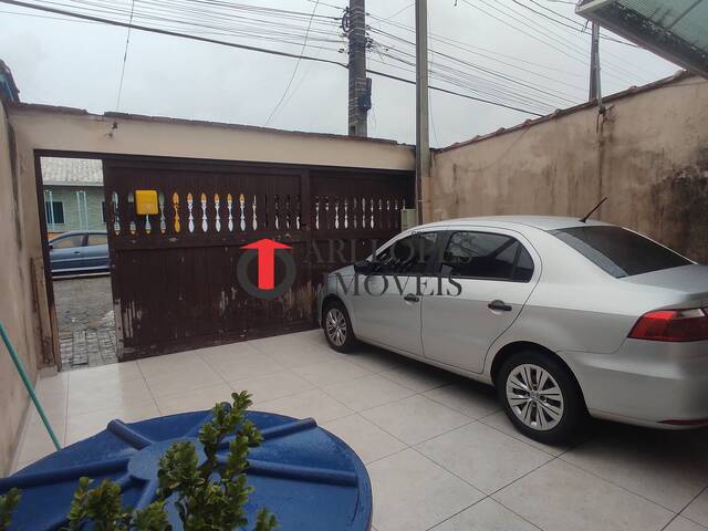 #935 - Casa para Venda em Mongaguá - SP - 2