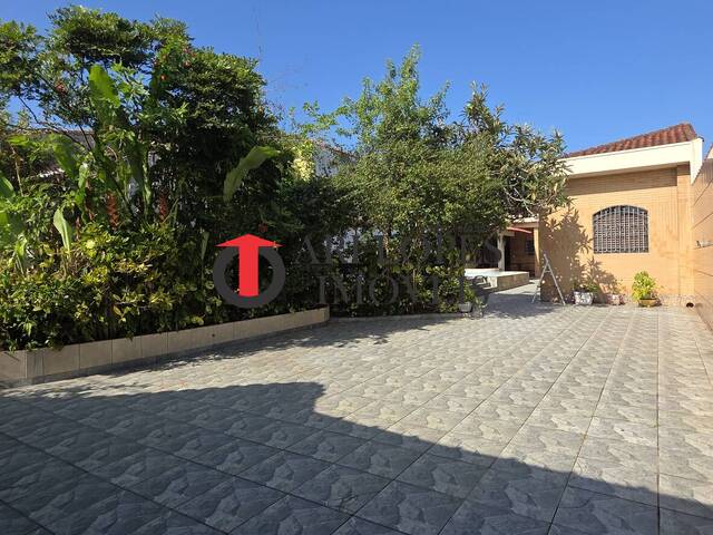 Casa para Venda em Mongaguá - 2