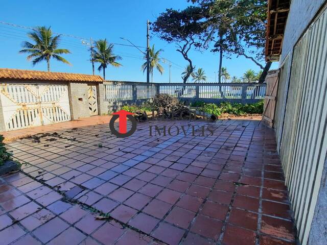 Casa para Venda em Mongaguá - 2