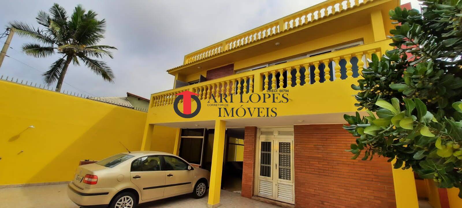 Casa, 3 quartos, 246 m² - Foto 2