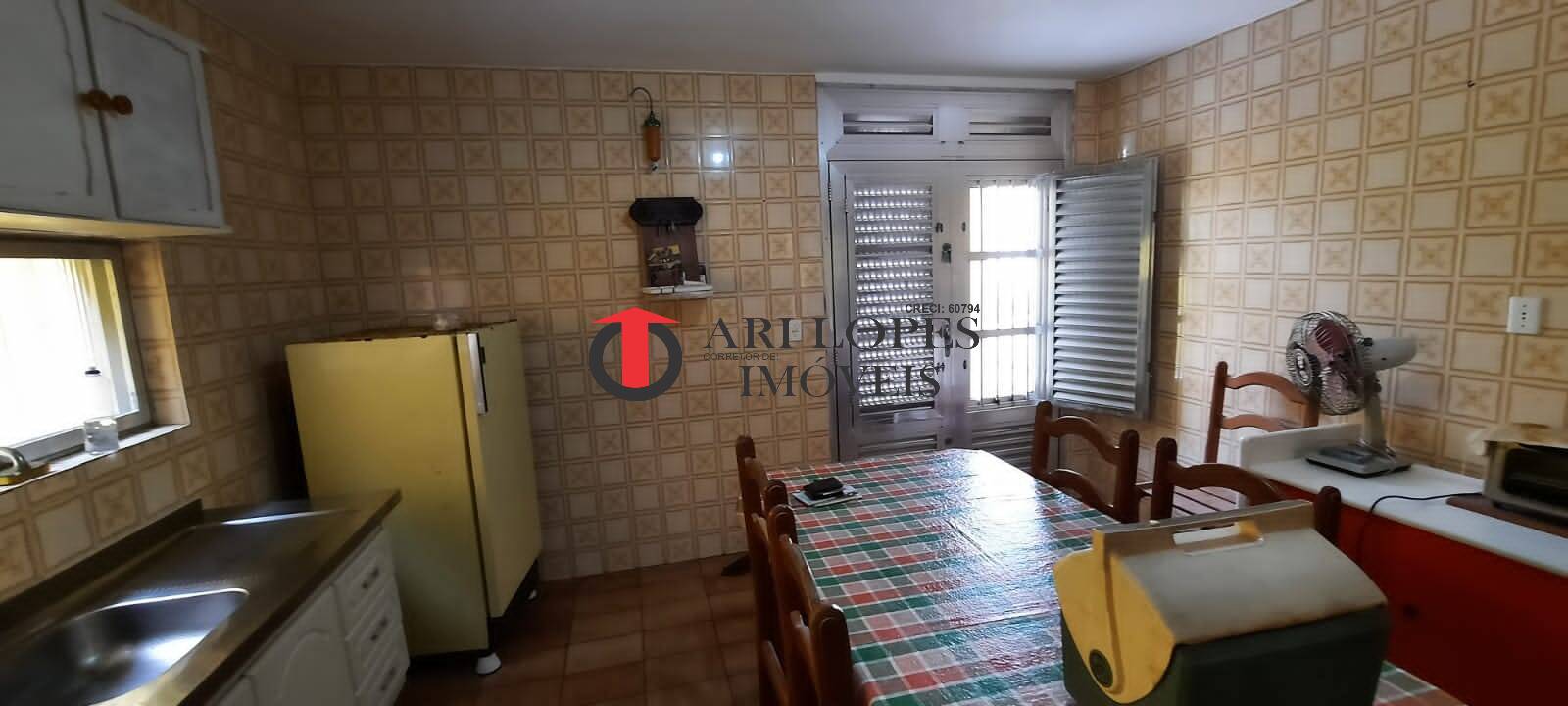 Casa, 3 quartos, 246 m² - Foto 7
