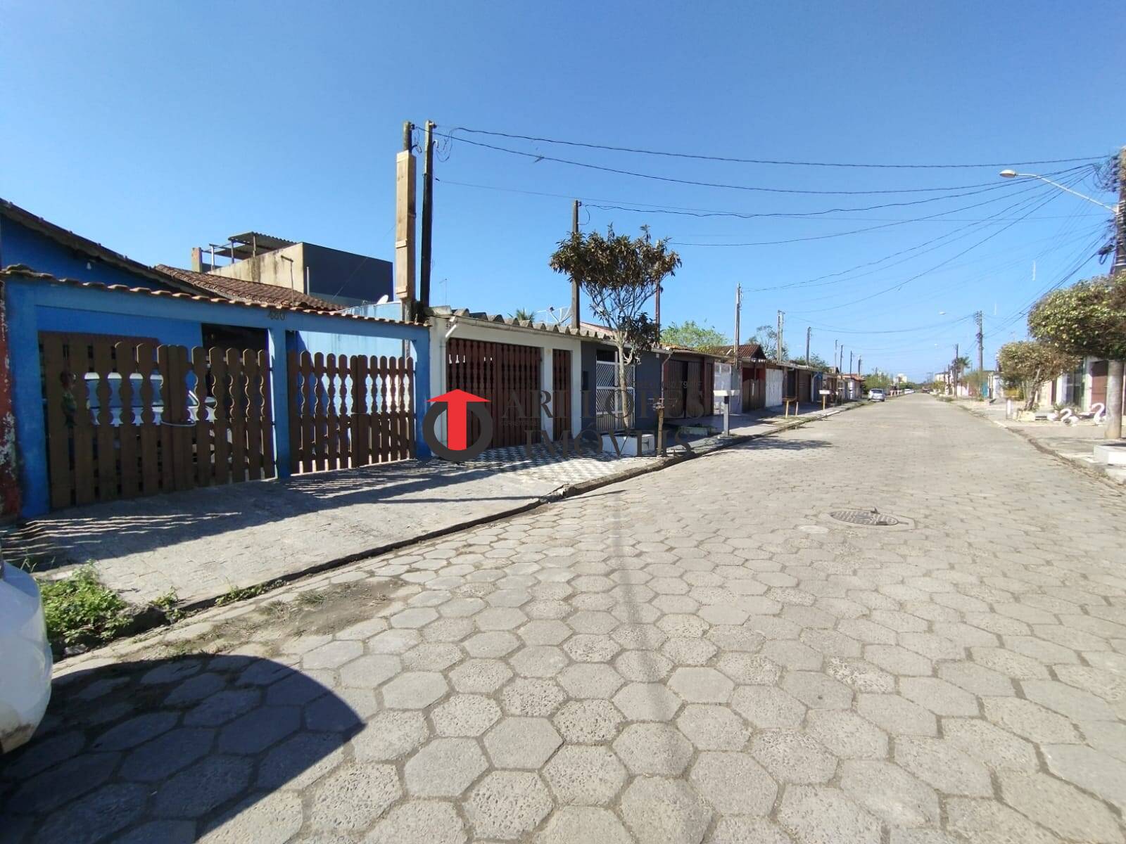 Casa, 2 quartos, 70 m² - Foto 1