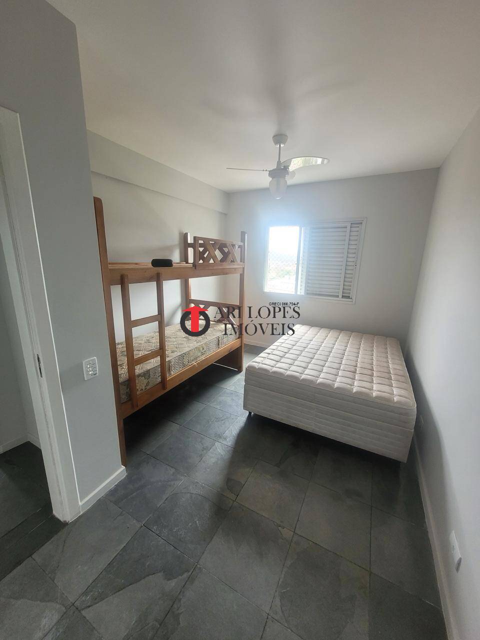 Apartamento para alugar com 2 quartos, 85m² - Foto 13