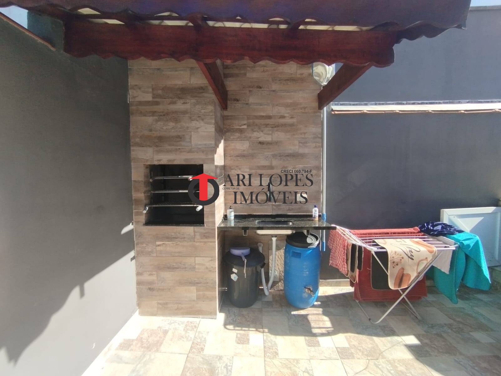 Casa à venda e aluguel com 3 quartos, 105m² - Foto 21