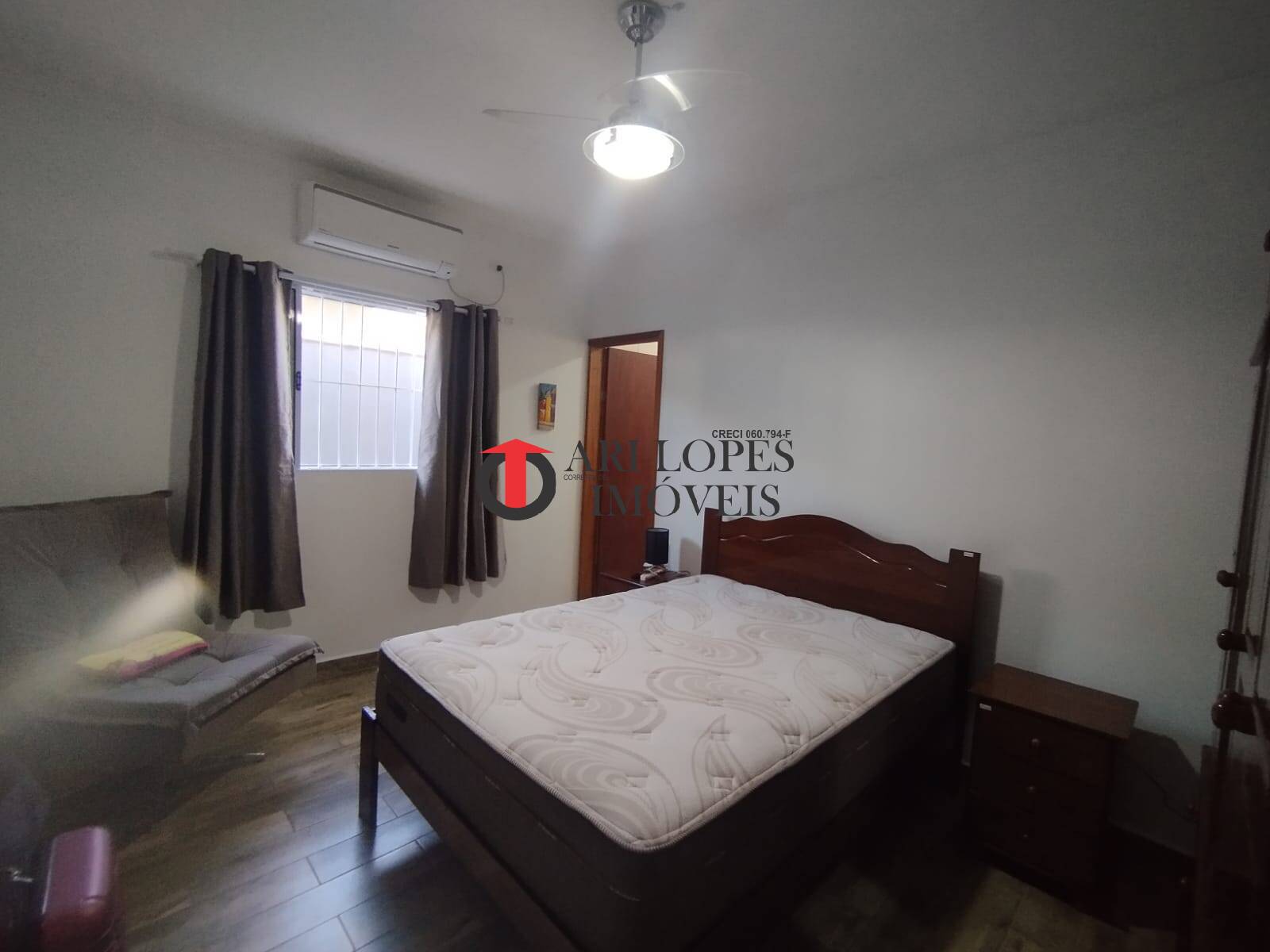 Casa à venda e aluguel com 3 quartos, 105m² - Foto 14