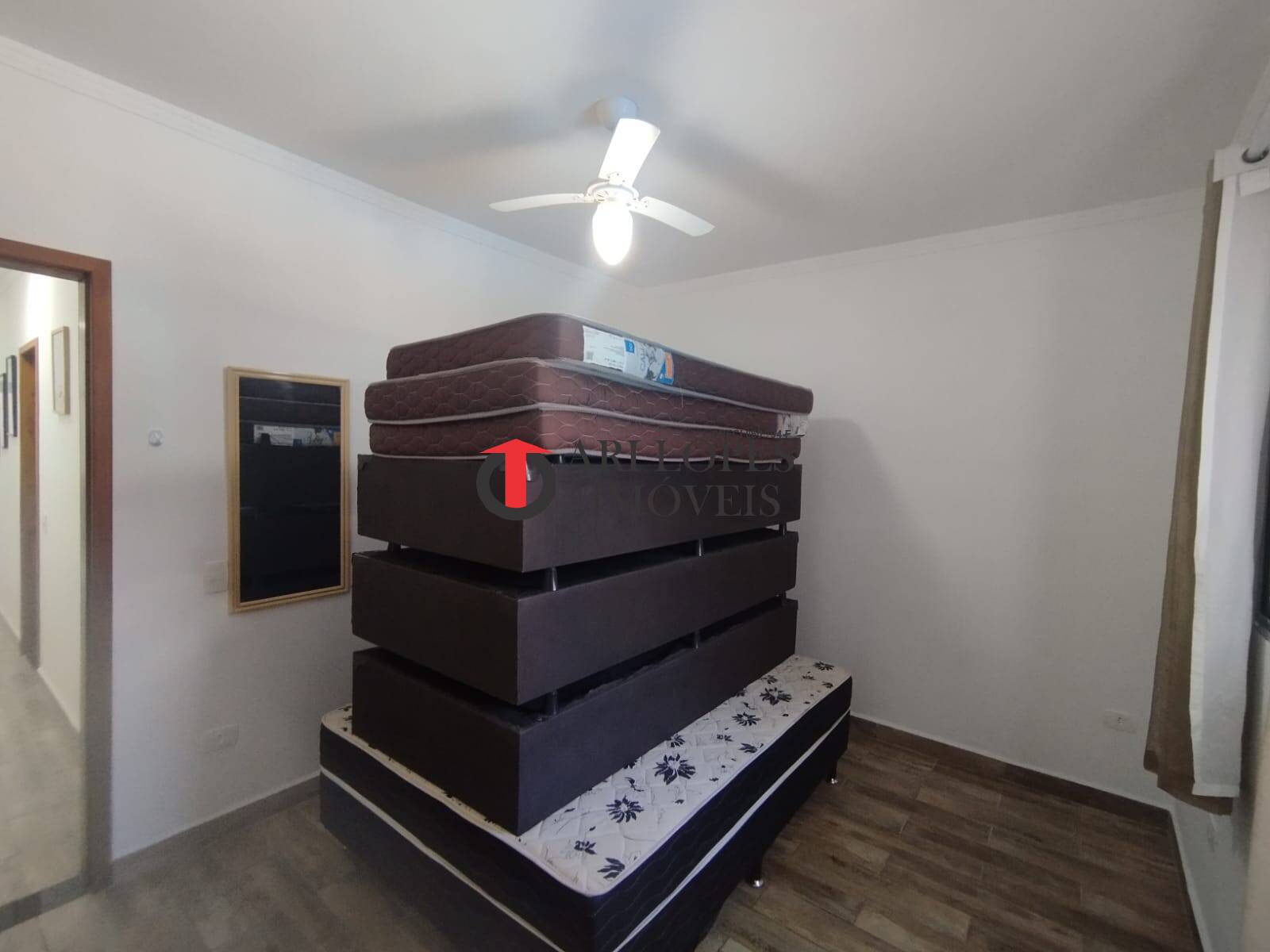 Casa à venda e aluguel com 3 quartos, 105m² - Foto 17