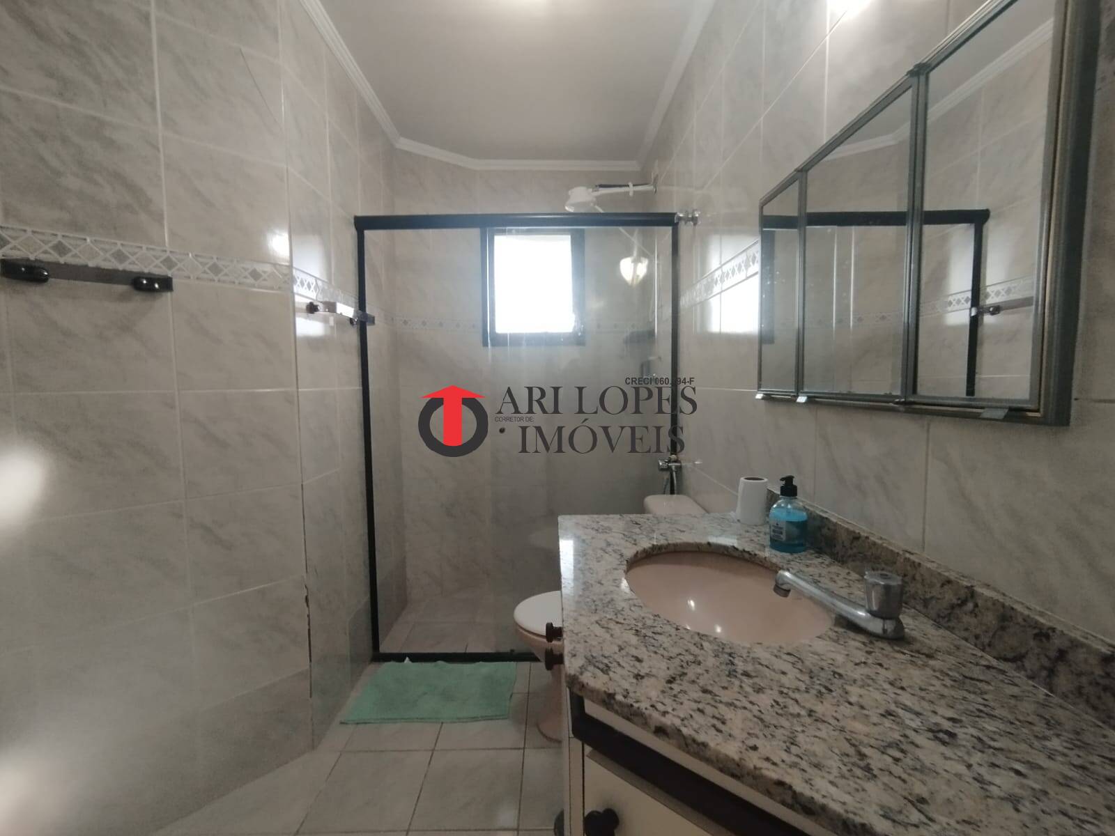 Apartamento para alugar com 2 quartos, 74m² - Foto 13