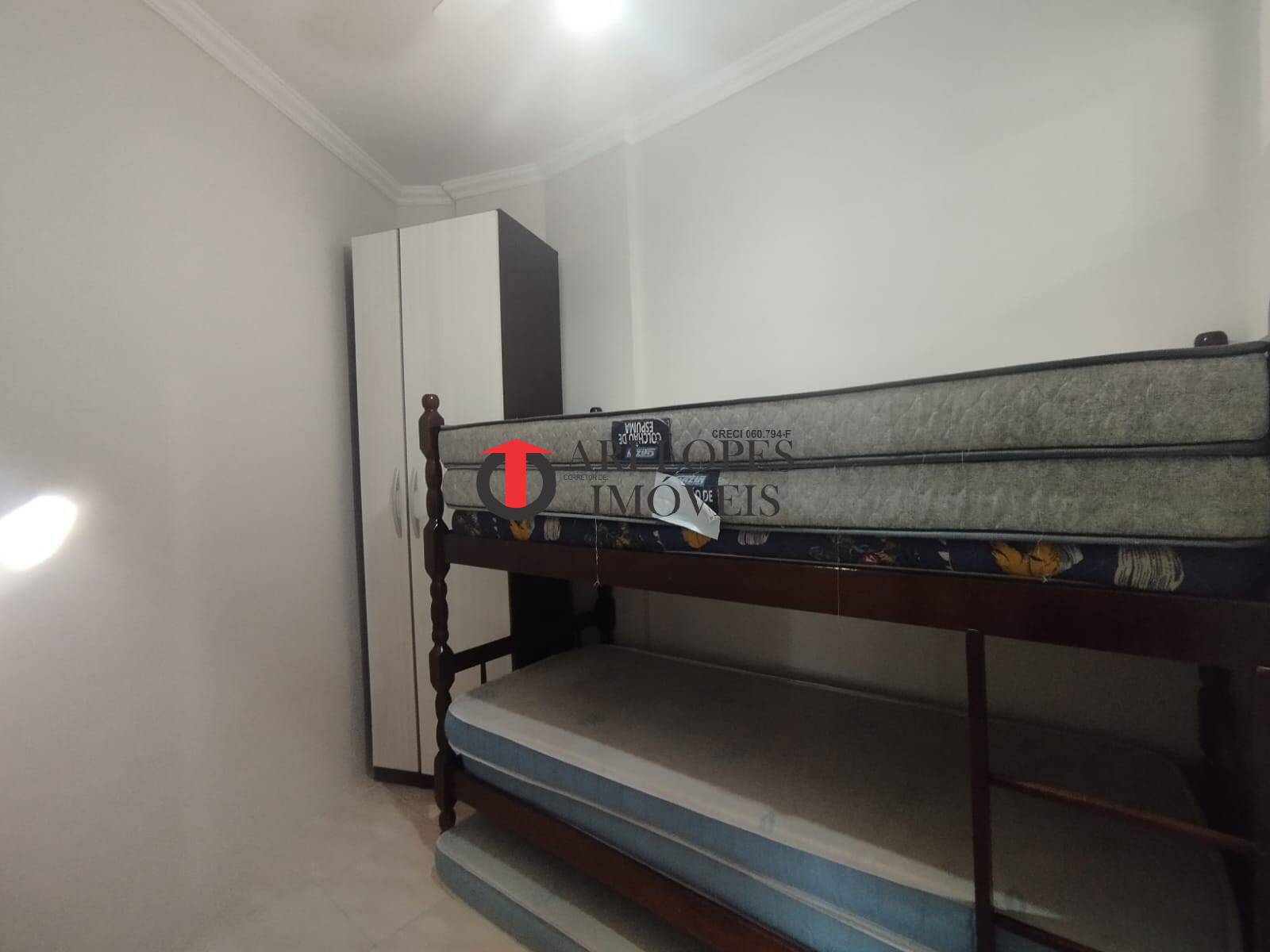 Apartamento para alugar com 2 quartos, 74m² - Foto 12
