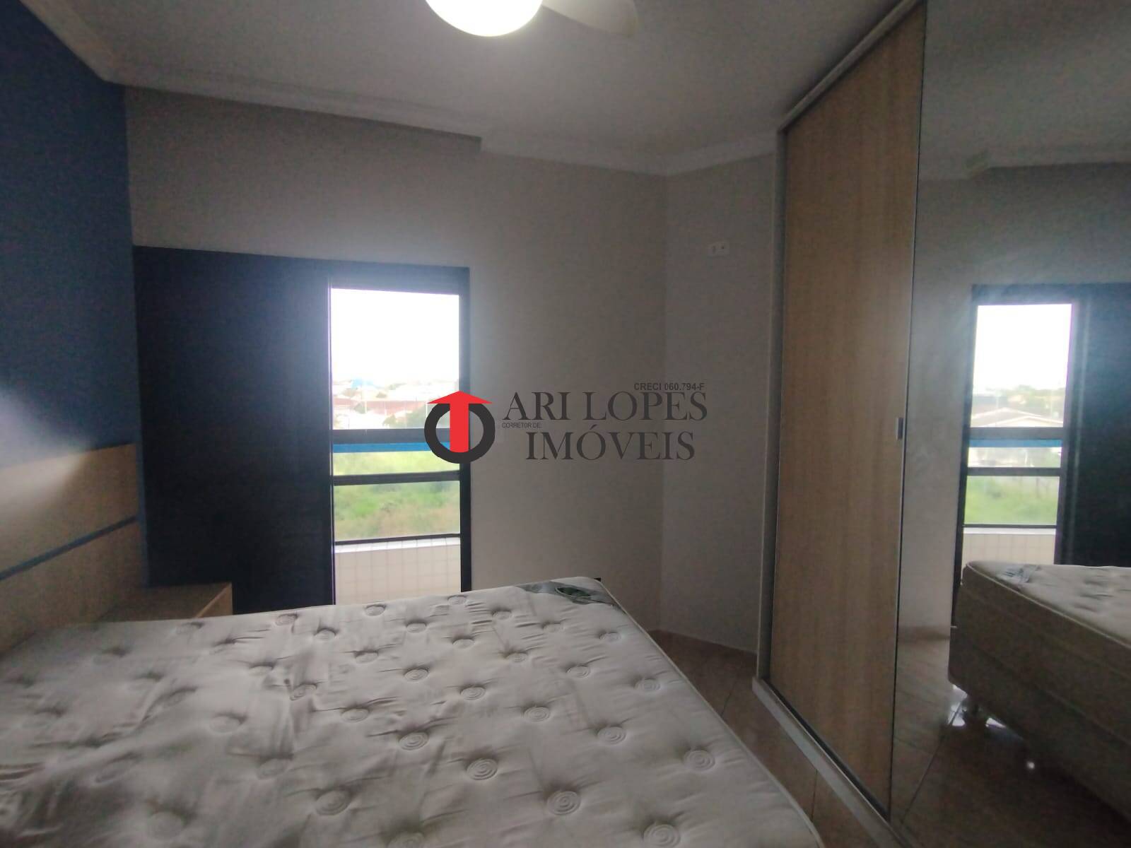 Apartamento para alugar com 2 quartos, 74m² - Foto 15