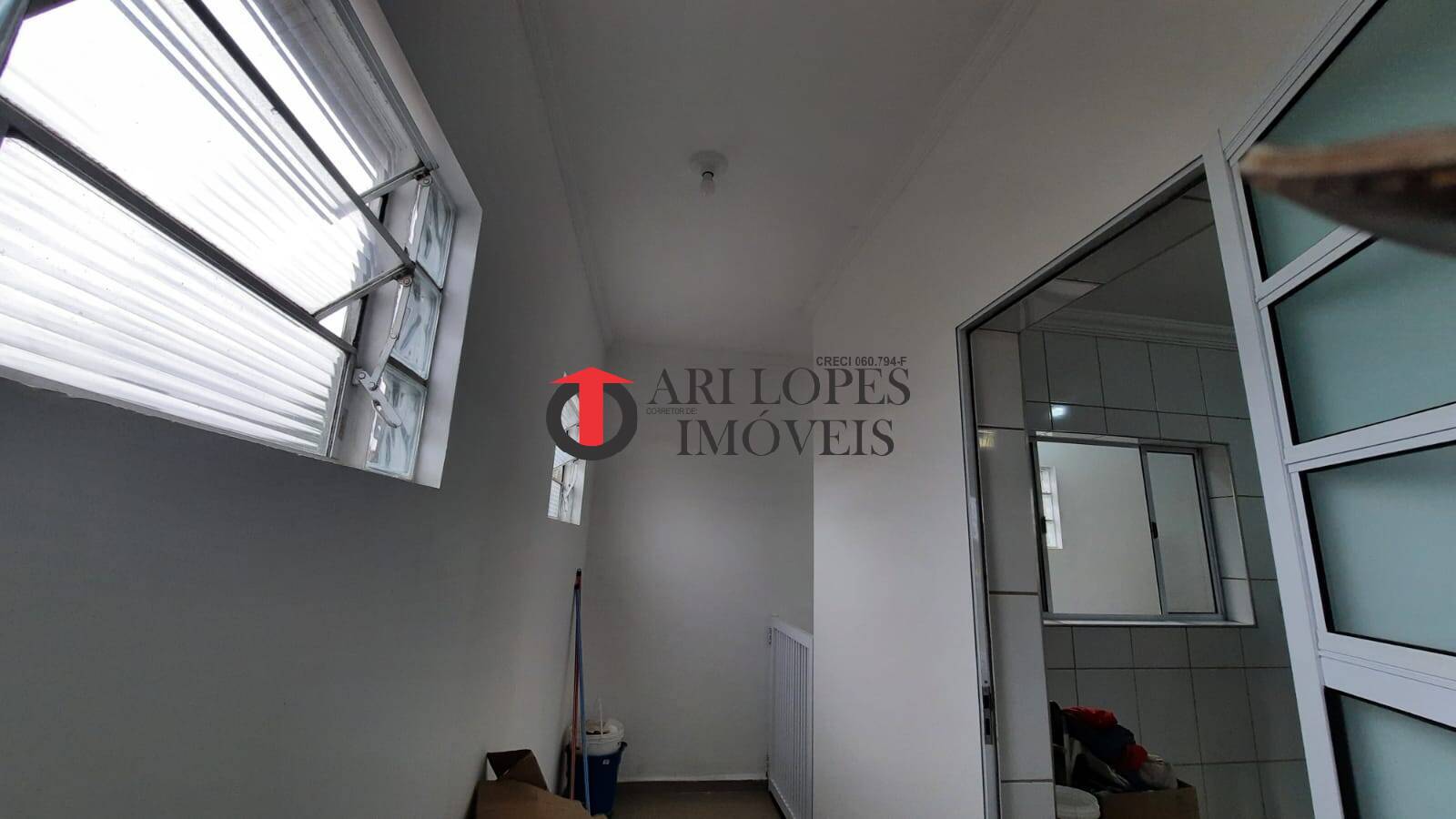 Sobrado para alugar com 2 quartos, 80m² - Foto 11